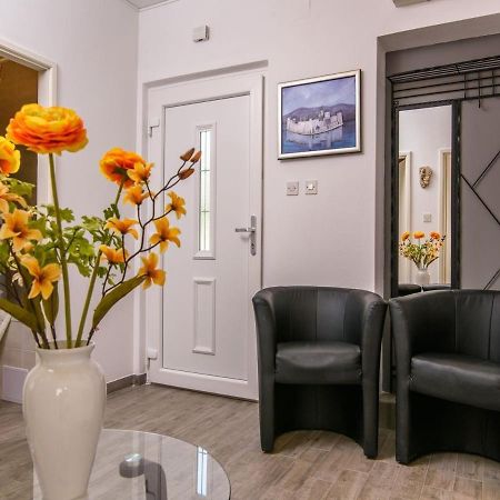 Apartments Beba - Peaceful Location Trogir Extérieur photo