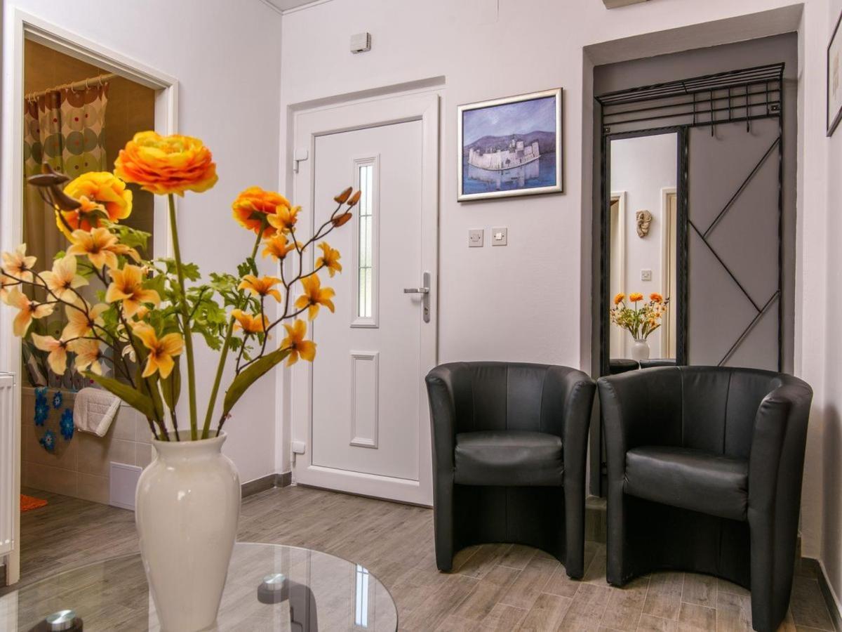 Apartments Beba - Peaceful Location Trogir Extérieur photo